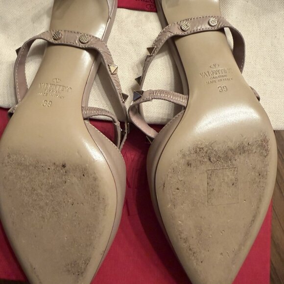 Valentino Garavani Rockstud Kitten Heel Mule Nude Leather - Picture 5 of 5